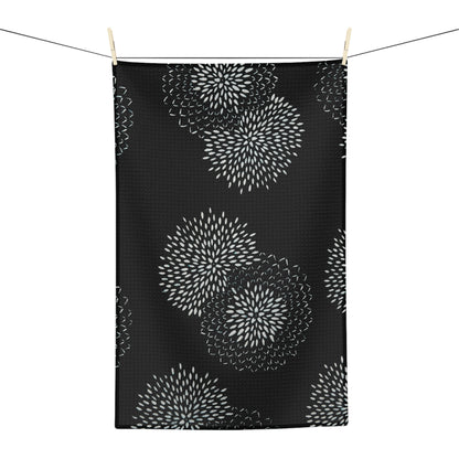 Black & White Chrysanthemum Tea Towel – Minimalist Microfiber Kitchen Towel | Modern Home Gift
